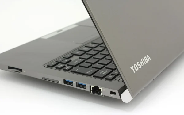 Toshiba Portege Z30-A Intel Core i5 4th Gen - Image 2